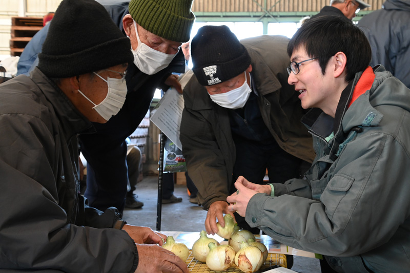 タマネギ 目ぞろい会を開催