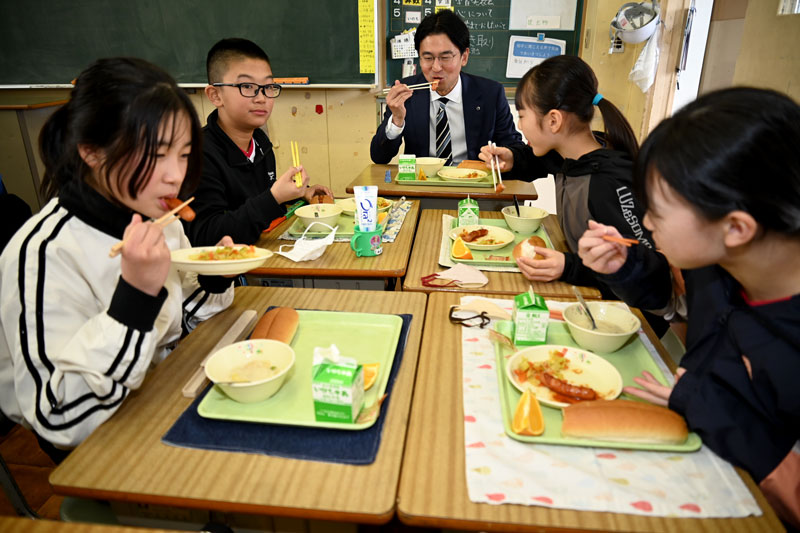 とぴあ浜松ポーク🐷が給食に登場