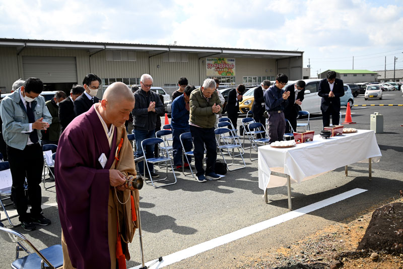 感謝と鎮魂の祈りを込めて