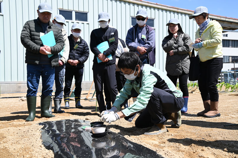 「とぴあ園芸教室」で農業の基礎を学習
